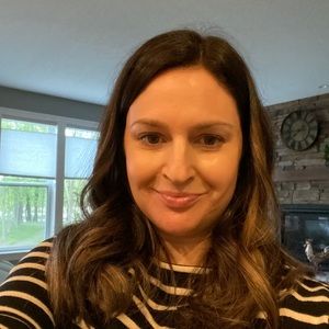 Meet your Posher, Rebecca